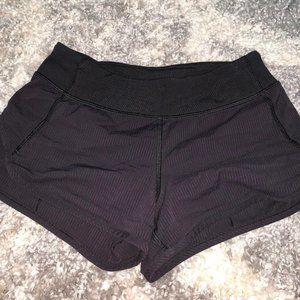 IVIVVA by LULULEMON Shorts